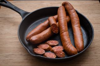 Chorizo enceinte : risques et alternatives au barbecue
