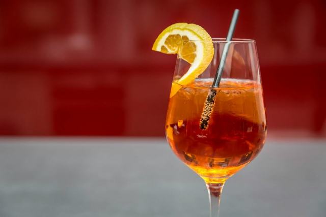 Apéritif pendant la grossesse : comment se régaler sans risque